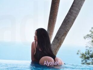 AlyonaM