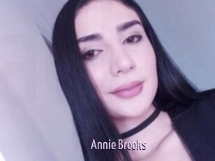 Annie_Brooks