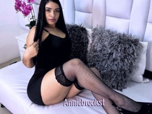 Anniebrookst