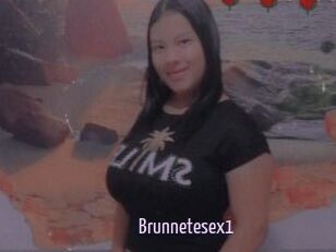 Brunnetesex1