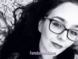 Femdomnextdoor