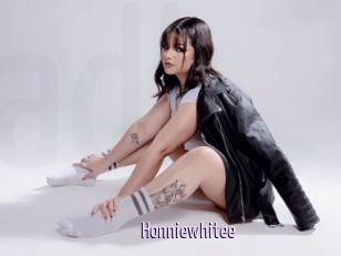 Honniewhitee