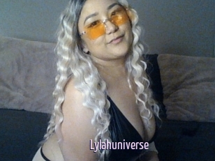 Lylahuniverse