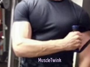 MuscleTwink