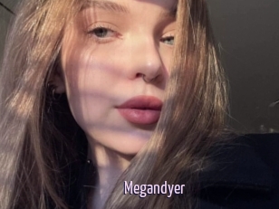 Megandyer