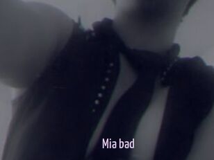 Mia_bad