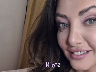 miky32 Anal Dilatation