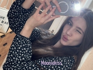 Mooniekiss