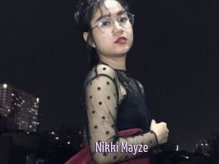 Nikki_Mayze