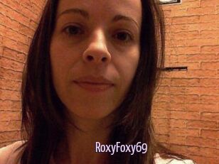 RoxyFoxy_69